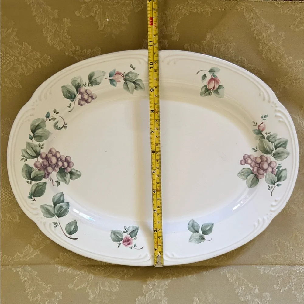 Pfaltzgraff ivory off